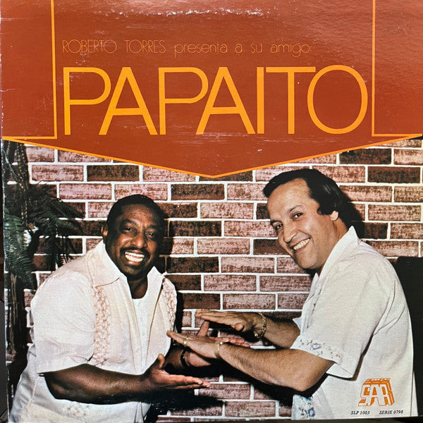 Roberto Torres Presenta A Su Amigo Papaito