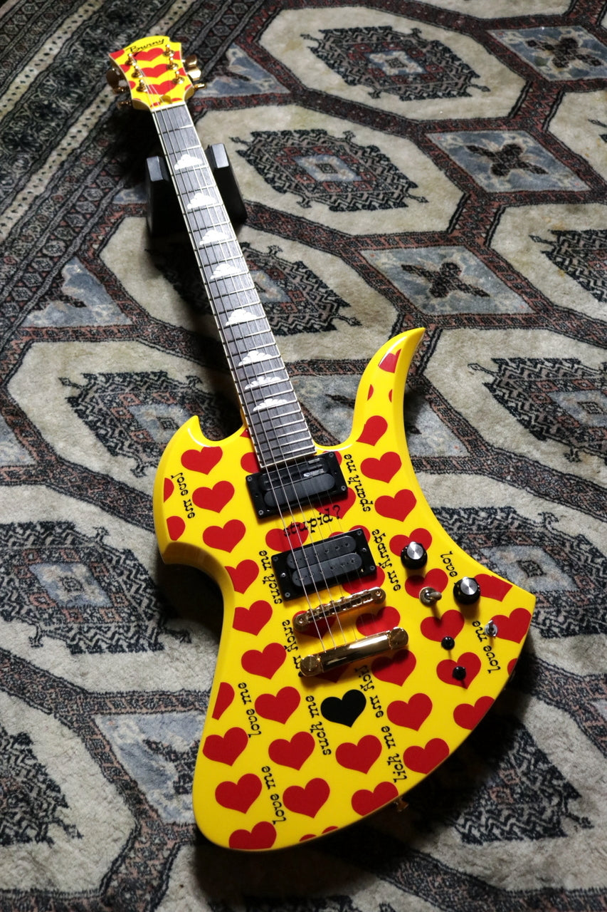 Burny MG-145S HY Yellow Heart (hide Signature Model)