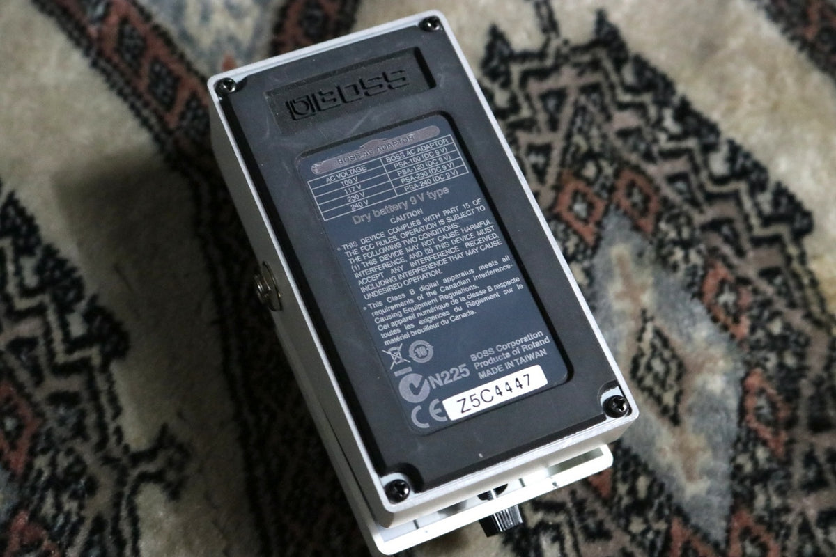 BOSS TU-3 CHROMATIC TUNER