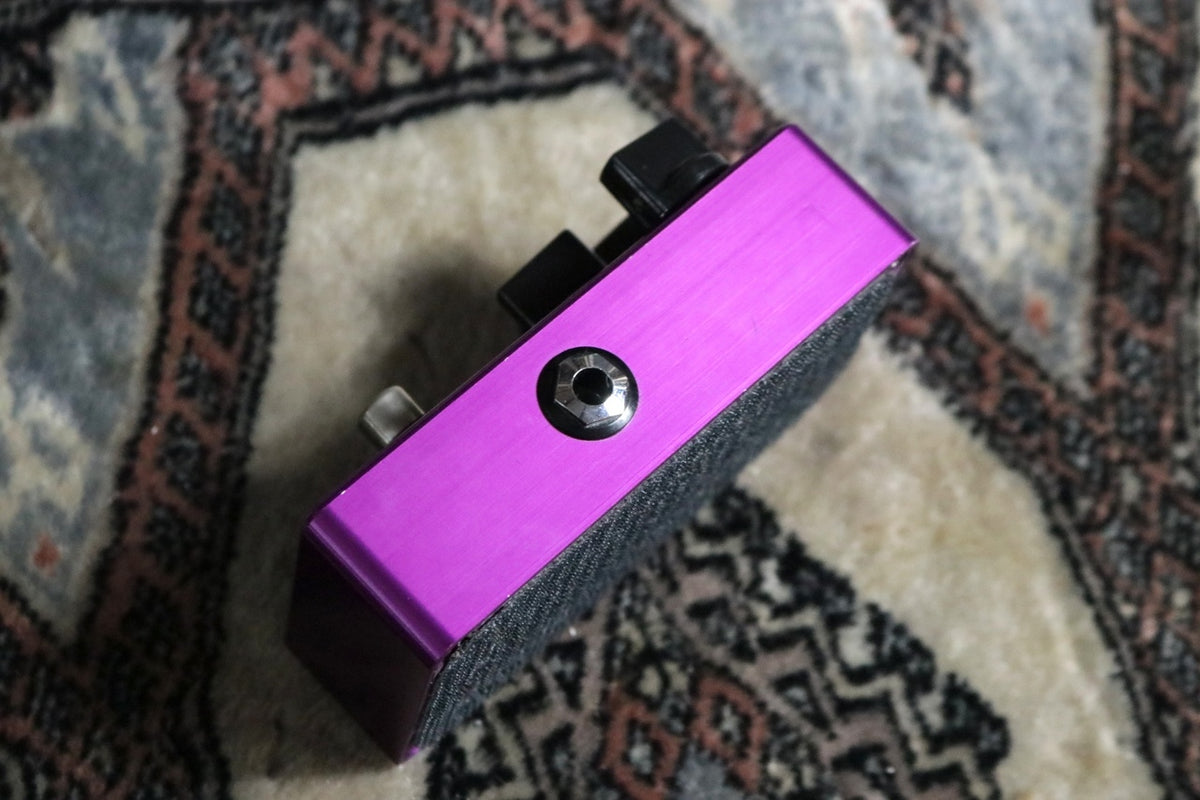 Suhr Riot