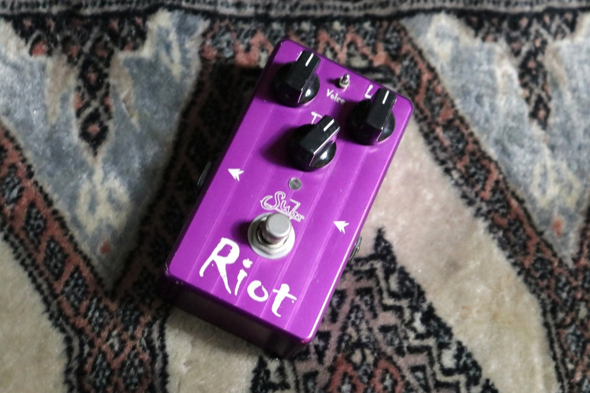 Suhr Riot