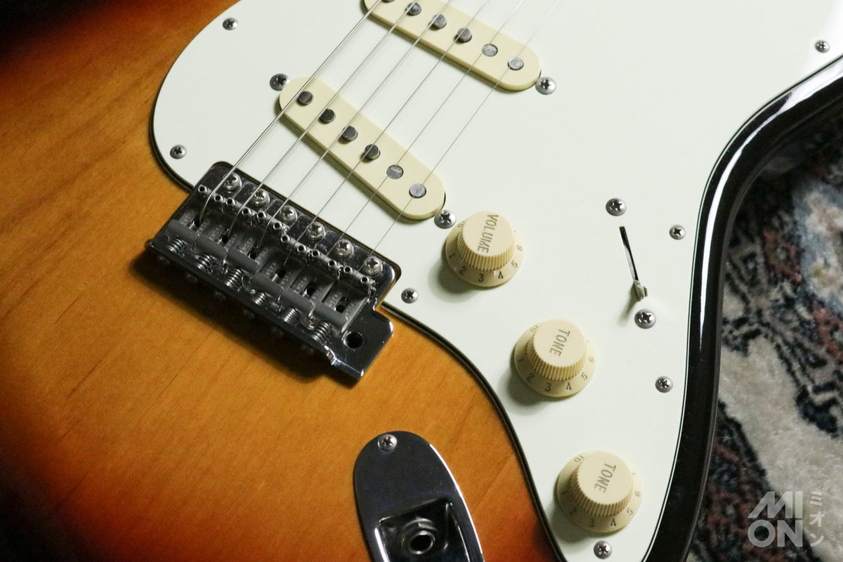 Fender Japan ST-62 Sunburst #Q057319