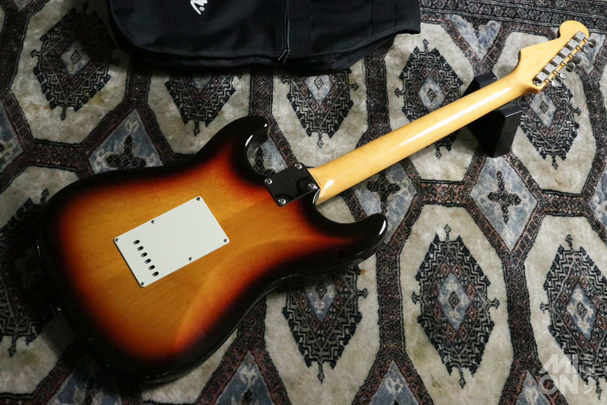 Fender Japan ST-62 Sunburst #Q057319