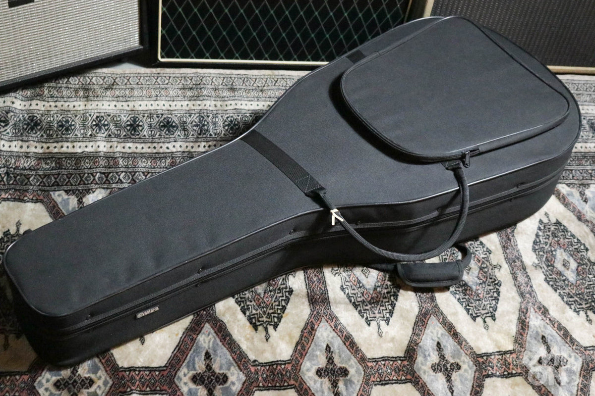 YAMAHA LL6 2010