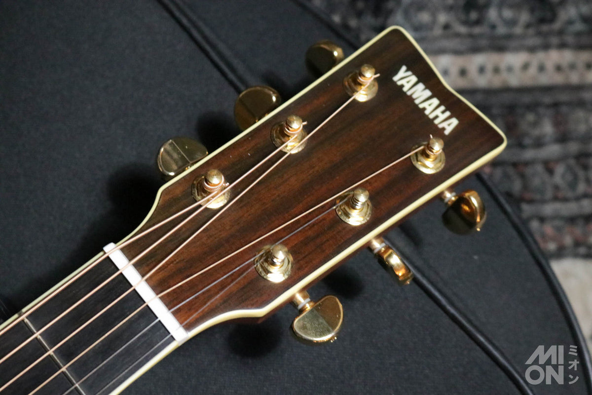 YAMAHA LL6 2010