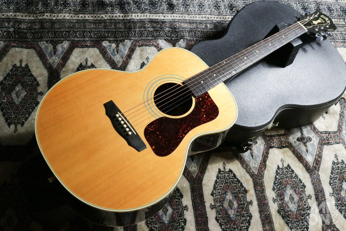 GUILD F-30R NT RPS 1982