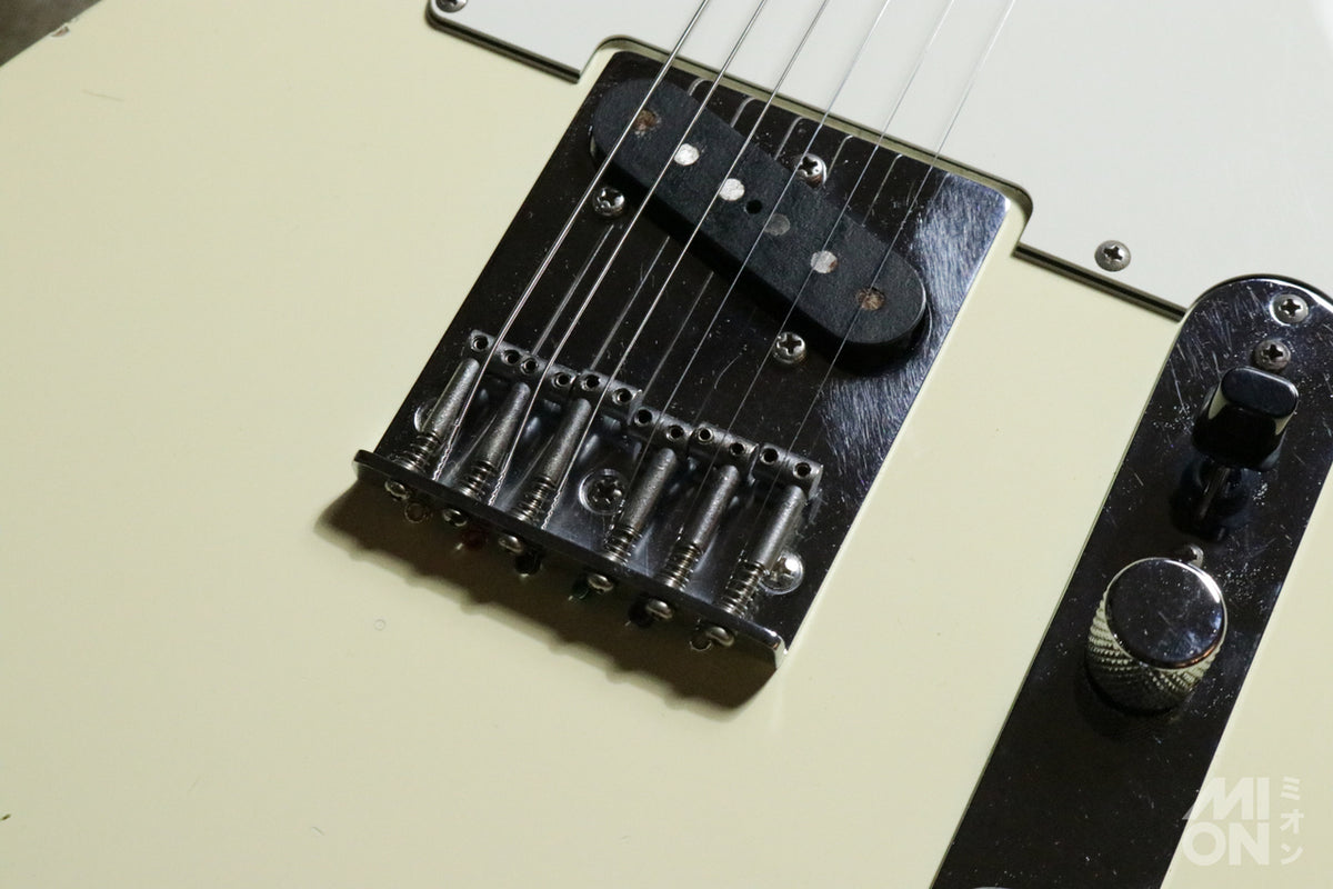 Fender Japan TL33-M Vintage White