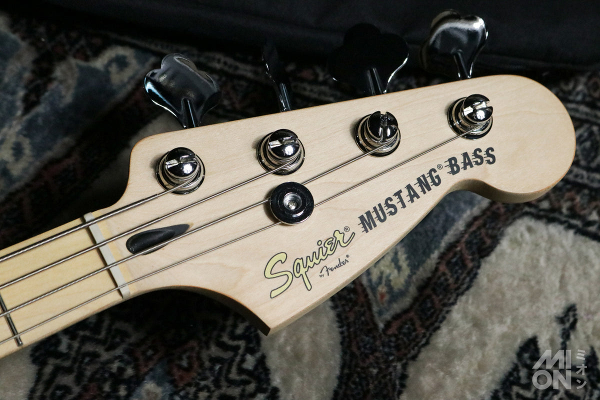 Squier by Fender FSR Vintage Modified Mustang Bass LPB 2012