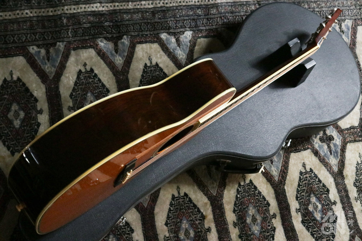 Sigma Guitars by Martin SEC-2000J