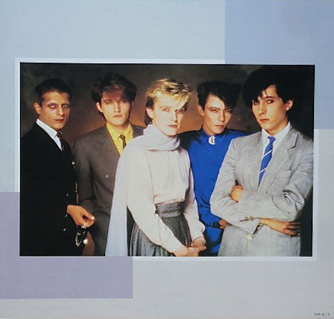 Oil On Canvas = オイル・オン・キャンバス
