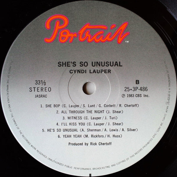 She's So Unusual = N.Y.ダンステリア