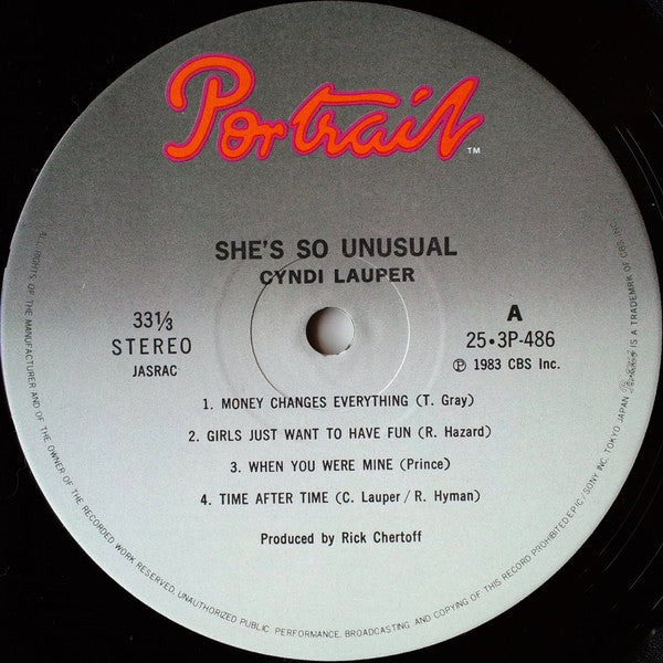 She's So Unusual = N.Y.ダンステリア