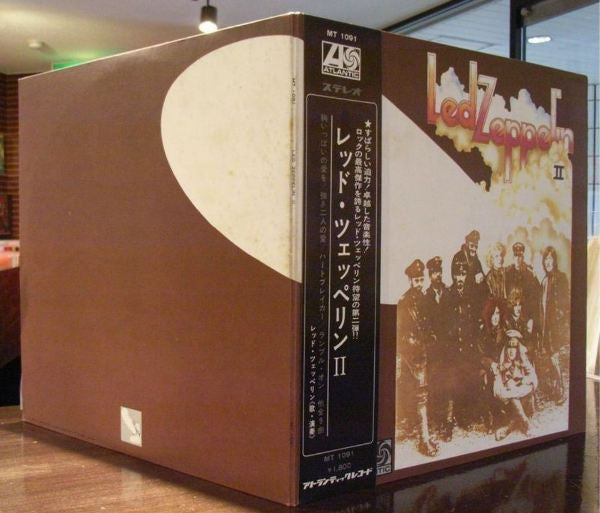 Led Zeppelin II = レッド・ツェッペリン　Ⅱ
